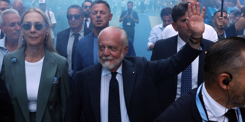 Il tributo di Aurelio De Laurentiis a Diego Armando Maradona nel giorno del suo compleanno