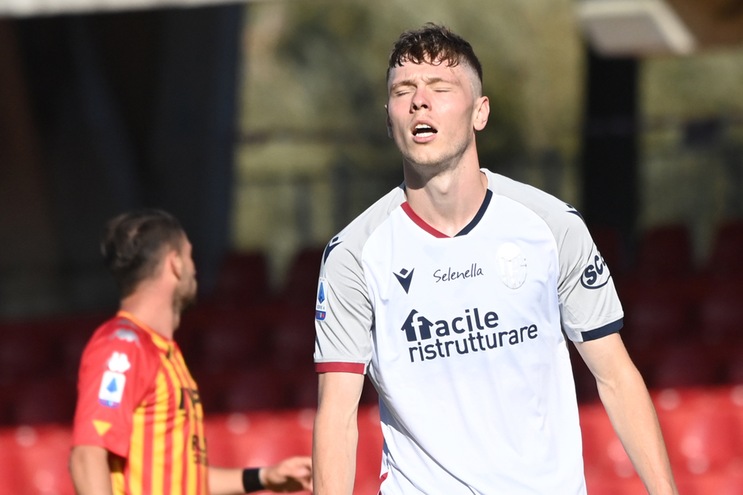 Bologna Altro Infortunio Anche Skov Olsen Va Ko