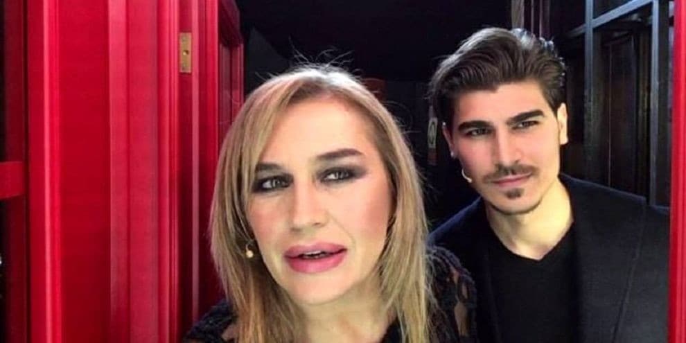 Quanti Anni Ha Il Compagno Di Lory Del Santo