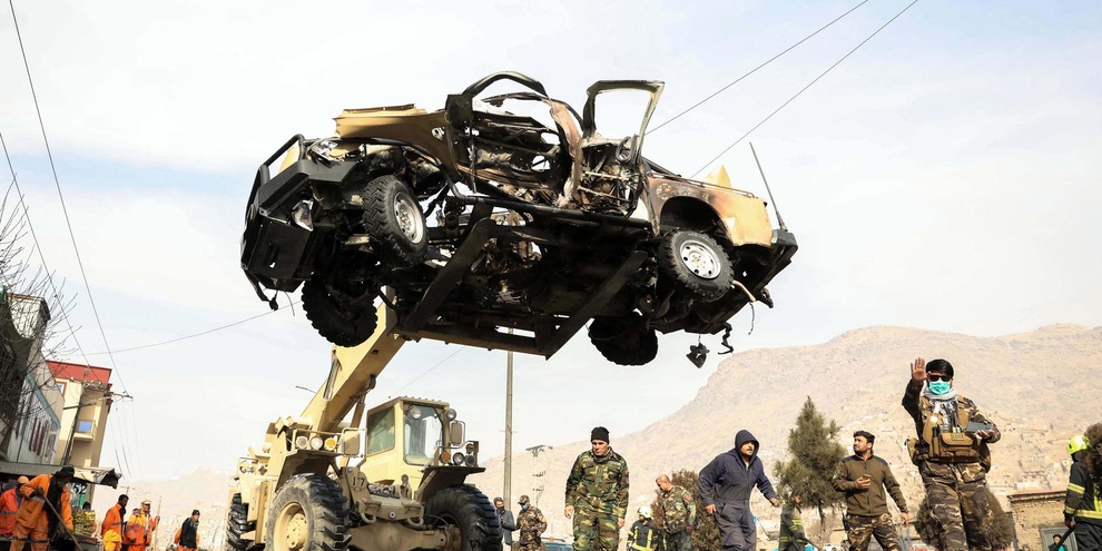 
            
            Afghanistan: tre attentati a Kabul, due morti
          