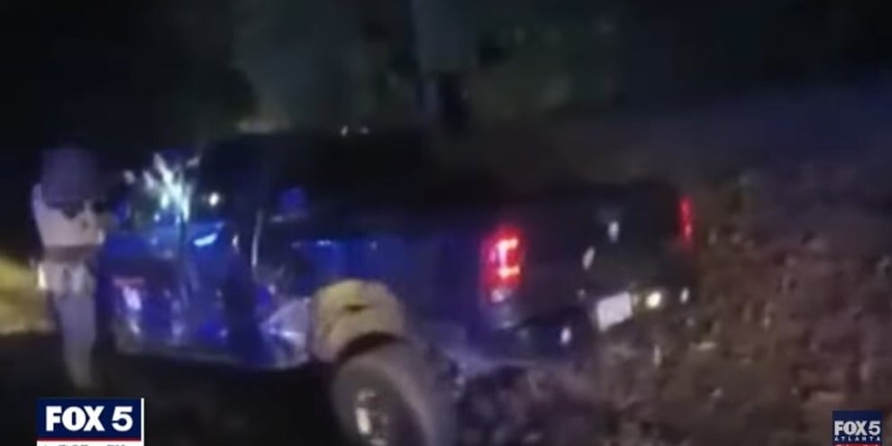 Primo Appuntamento Da Incubo Lui Va In Bagno E Lei Gli Ruba La Macchina 